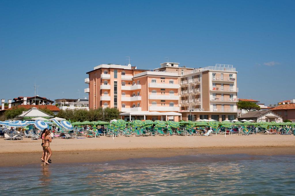 Hotel Corallo Lido di Jesolo Luaran gambar