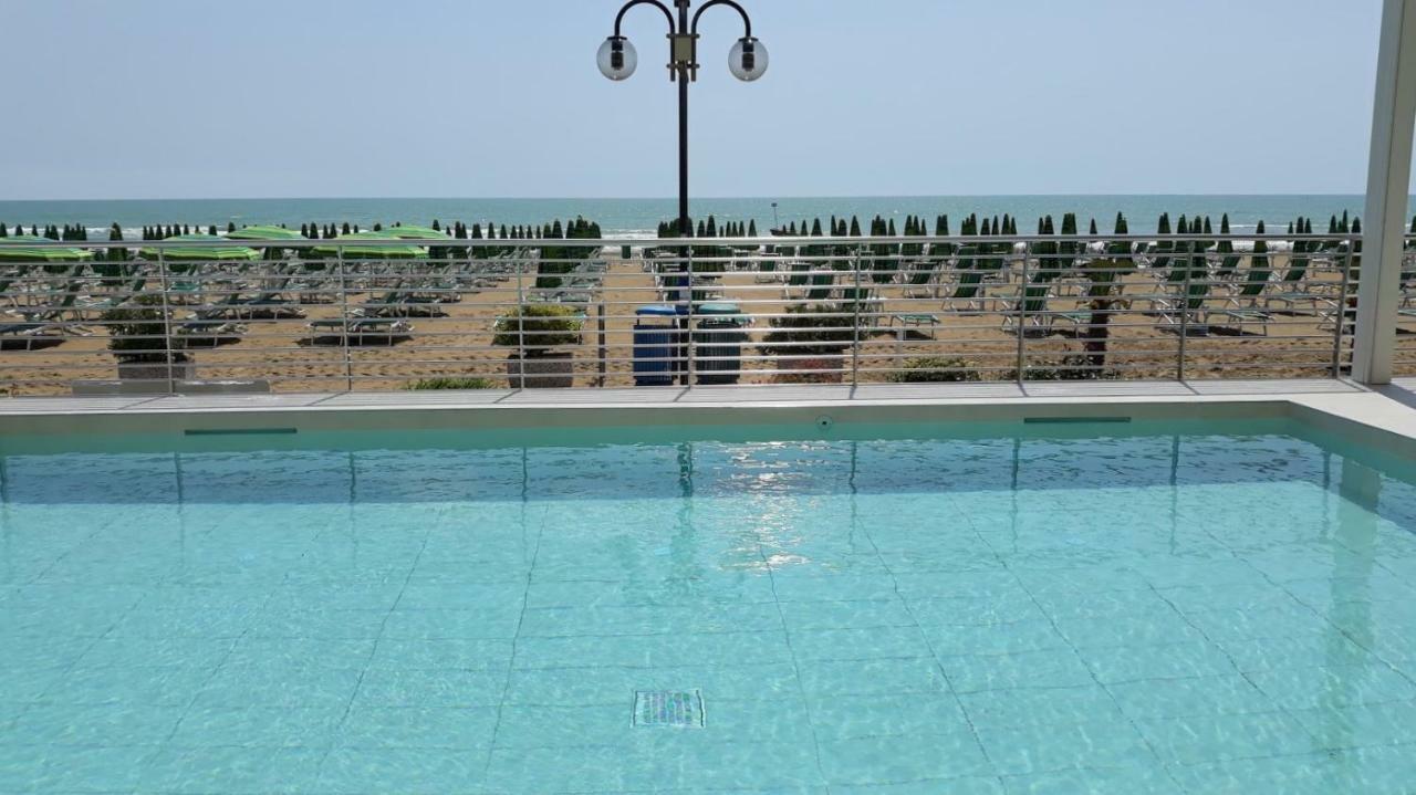 Hotel Corallo Lido di Jesolo Luaran gambar